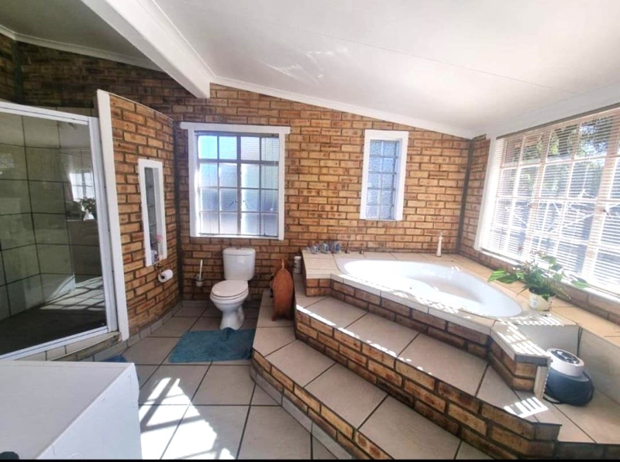 3 Bedroom Property for Sale in Sasolburg Ext 4 Free State